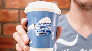 Gum-Packing Coffee Cup Sleeves Prevent Burns <em>and</em> Bad Breath